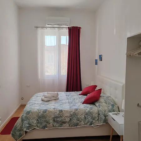 Angi Villa